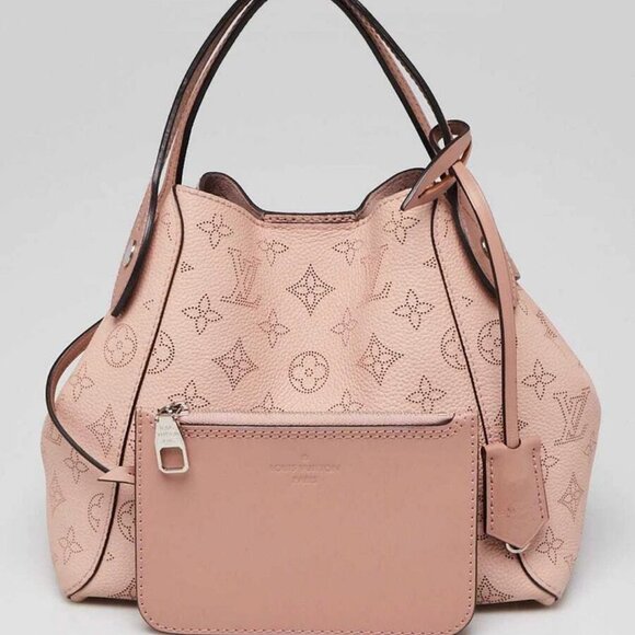 Louis Vuitton Magnolia Monogram Mahina Leather Hina PM Bag w/o Strap - Picture 1 of 12